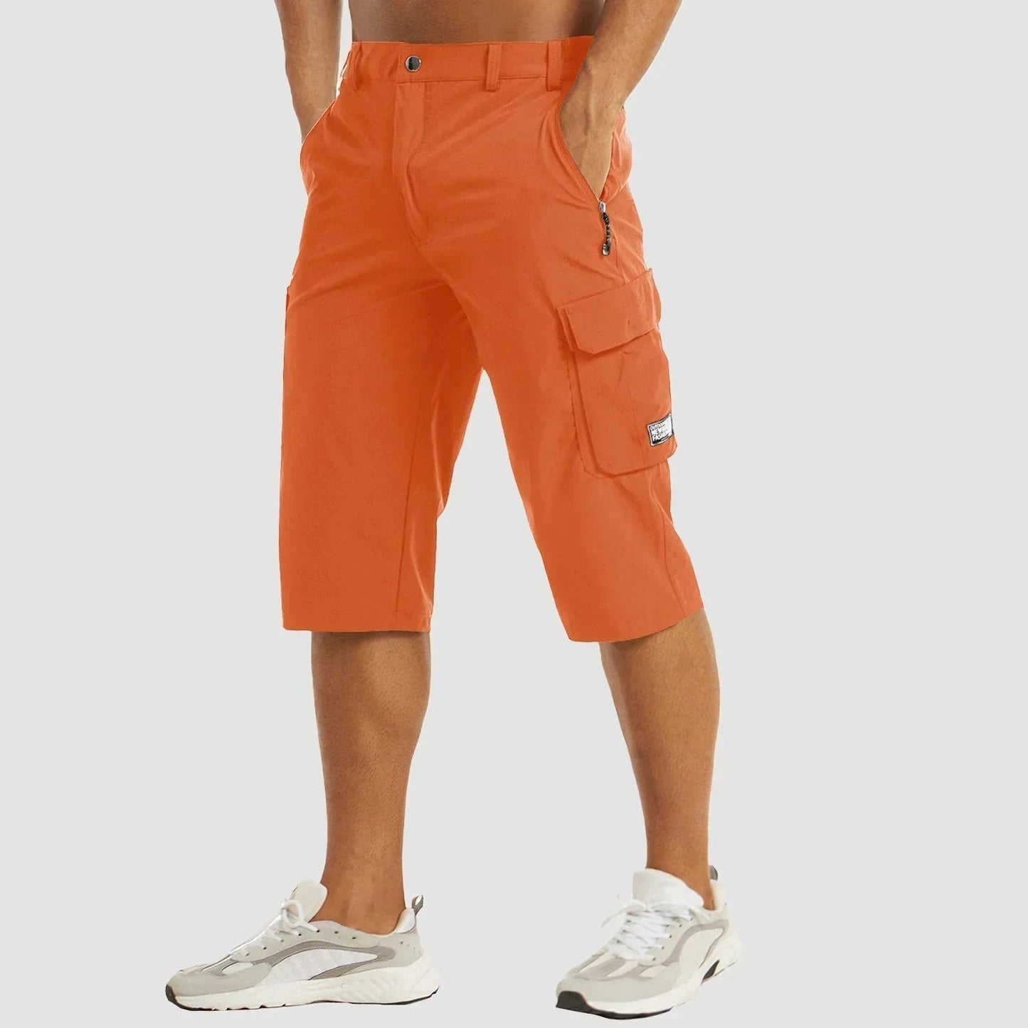 Functional Men's Cargo Shorts with Breathable Material and Practical Pockets