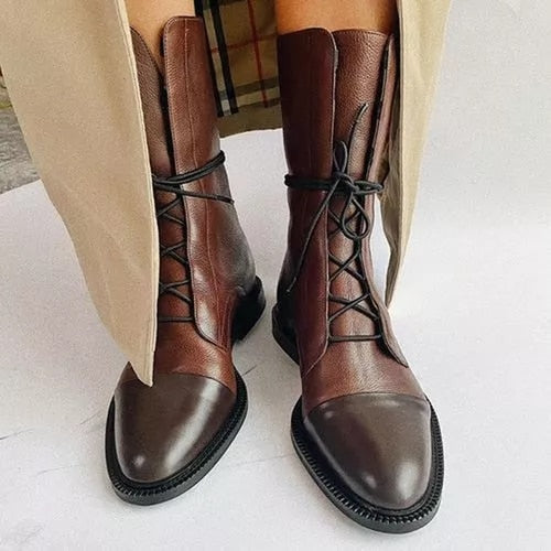 Boots with Ladies' Leather Ankle Lace-Up for Timeless and Comfortable