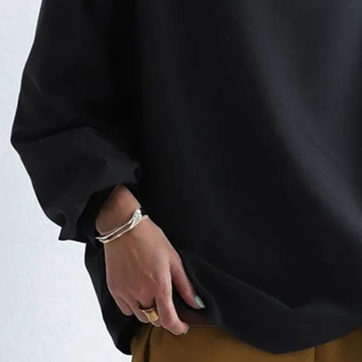 Ava Oversized Sweater for a Relaxed Look