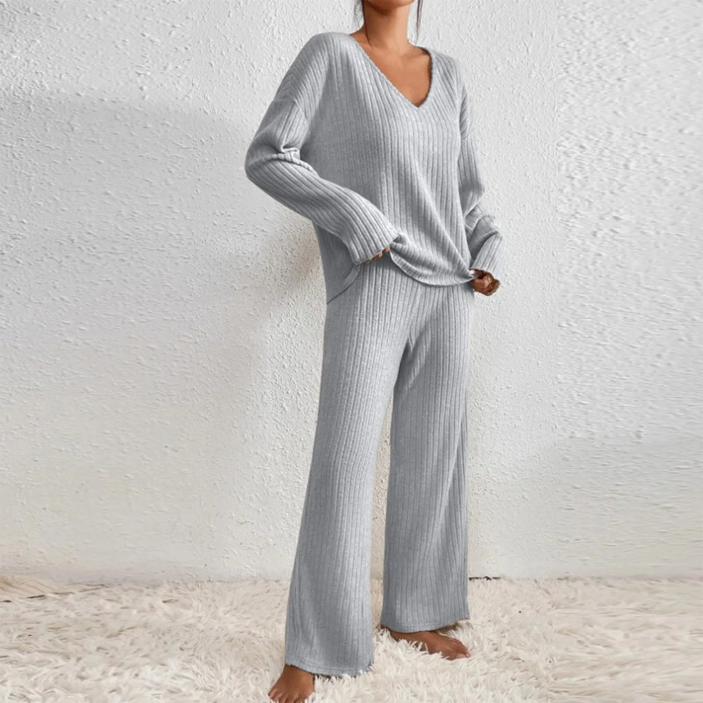 Set with Ladies Knitted Loungewear Two-Piece Soft Texture and Comfort