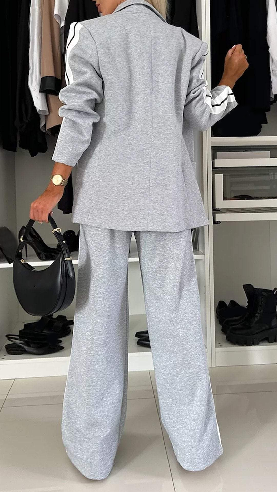 Urban Luxe Women's Suit for Sporty and Chic in One