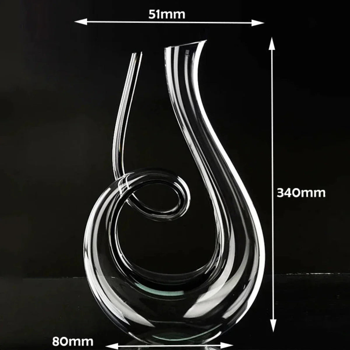 Elegant Wine Decanter with Swirl Design Made of Lead-Free Crystal for Perfect Serving