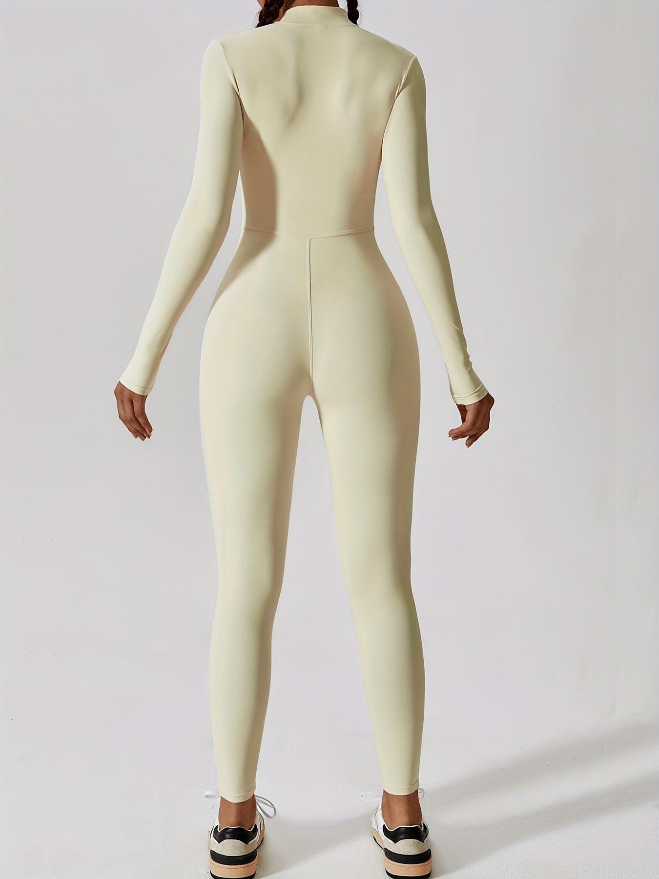 Slim Fit Yoga Jumpsuit for Comfortable and Stylish Activewear