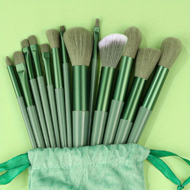 Brush with Fluffé Makeup Set for a Perfect Gift for Mother's Day