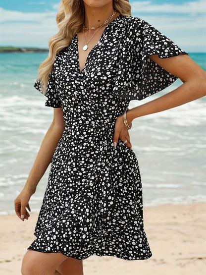 Lightweight Ladies' Summer Dress with Floral Print and Elegant Wrap Design