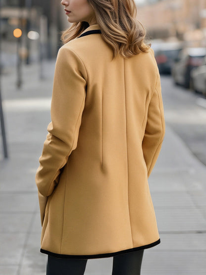 Refined Ladies' Coat with Contrasting Finishing for Elegant and Timeless