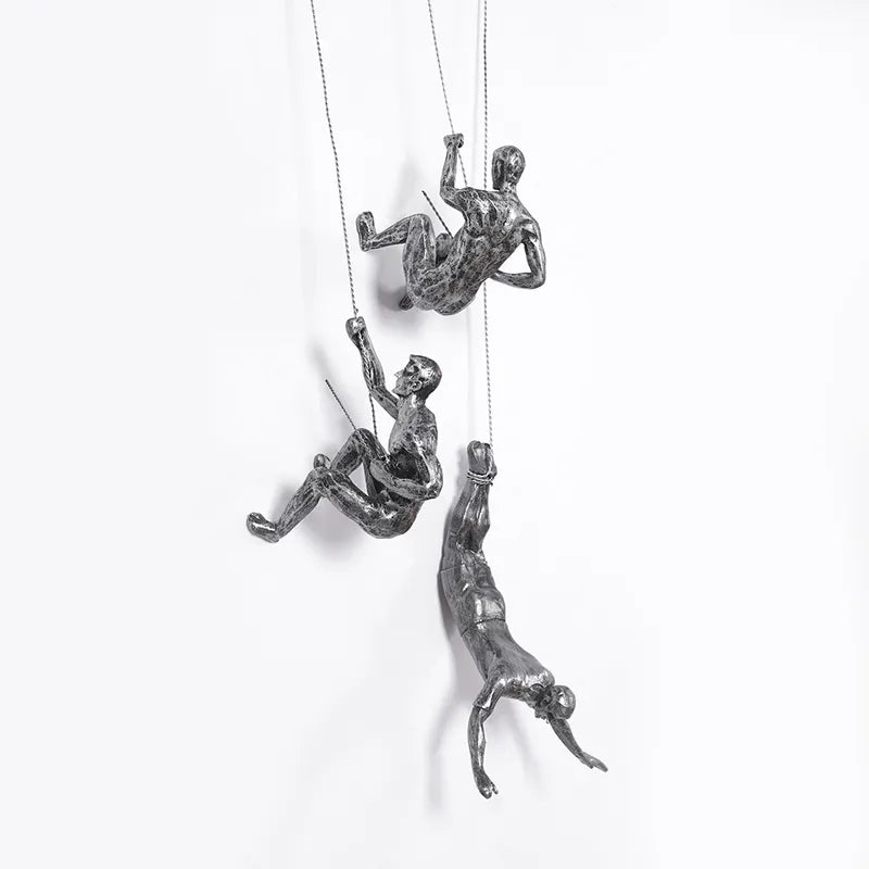 Set with Decorative Climbing Figures Wall Sculpture Design for Modern Wall Decoration