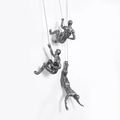 Set with Decorative Climbing Figures Wall Sculpture Design for Modern Wall Decoration