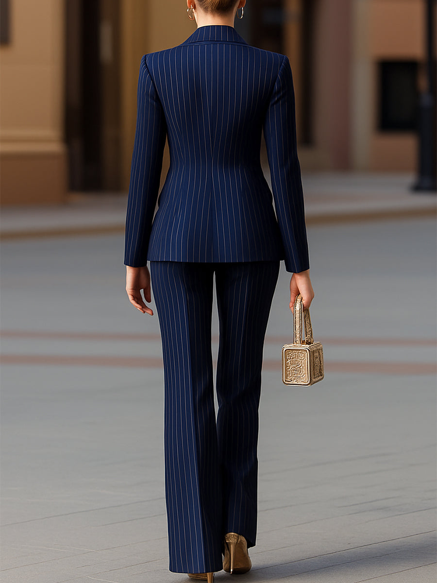 Set with Elegant Women's Suit Pinstripe and Double Closure for Stylish and Powerful
