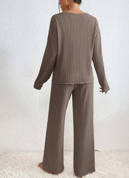 Set with Ladies Knitted Loungewear Two-Piece Soft Texture and Comfort