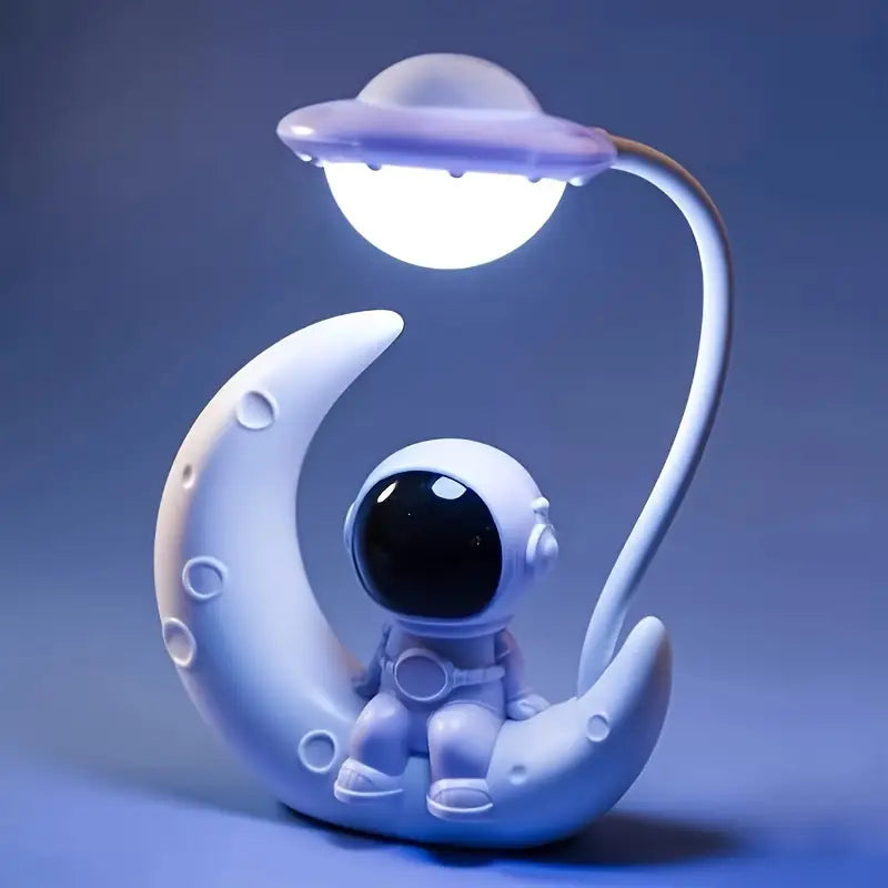 Night Light with Astronaut Moon Design for Playful and Soothing Ambient Lighting