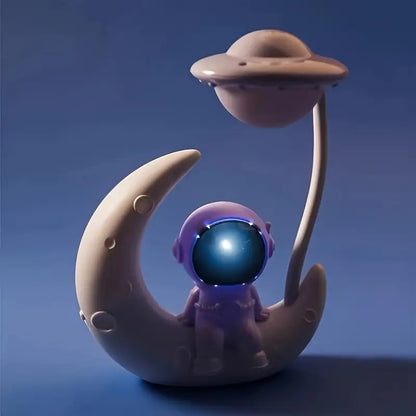 Night Light with Astronaut Moon Design for Playful and Soothing Ambient Lighting