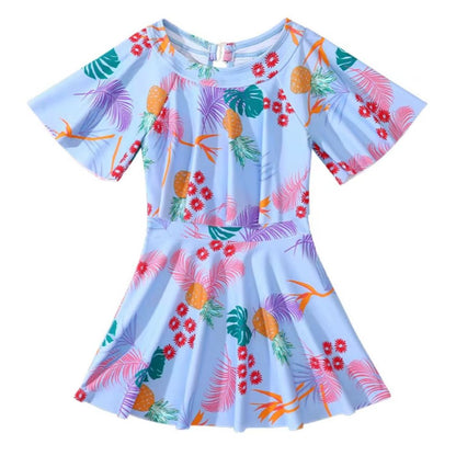 Set with Girls' Swim Design for Beach and Pool with Skirt and Comfortable Fit