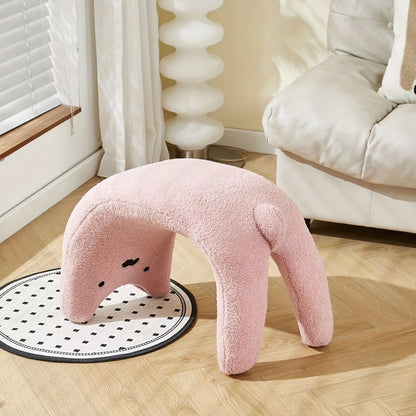 Cat-Shaped Plush Pouf with Cozy and Functional Design