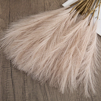 Artificial Pampas Grass for Home Decoration for Soft and Low Maintenance