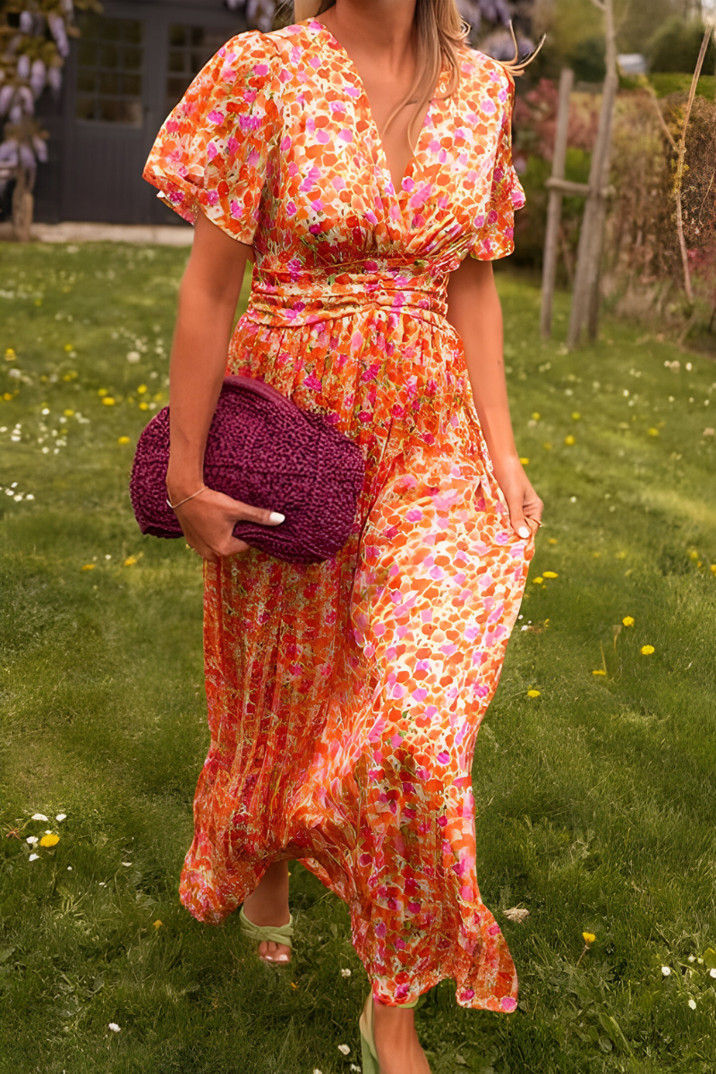 Maxi Dress with V Neck and Floral Print for an Elegant Summer Look