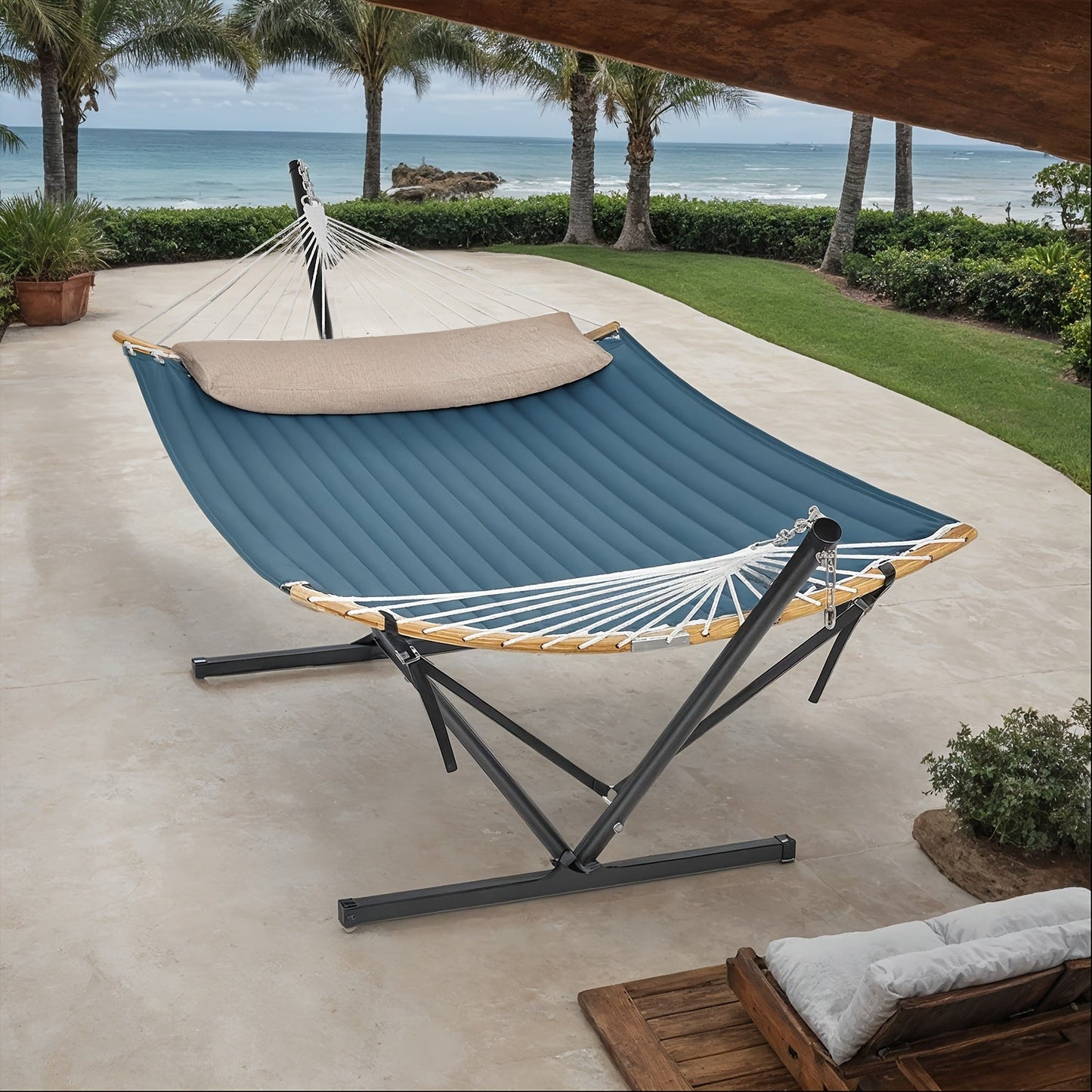 Stand Padded Hammock with for Comfortable Bamboo Spreader and Cushion