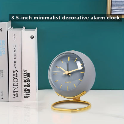 Clock Nordic Silent Desk for Luminous Hands & Metal Frame