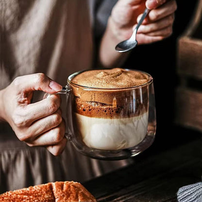 Glass with Double-Walled Mugs with Insulation for Hot and Cold Drinks