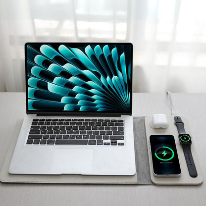 Powerdesk Sleeve for Slim Laptop Case with Wireless Charging Function