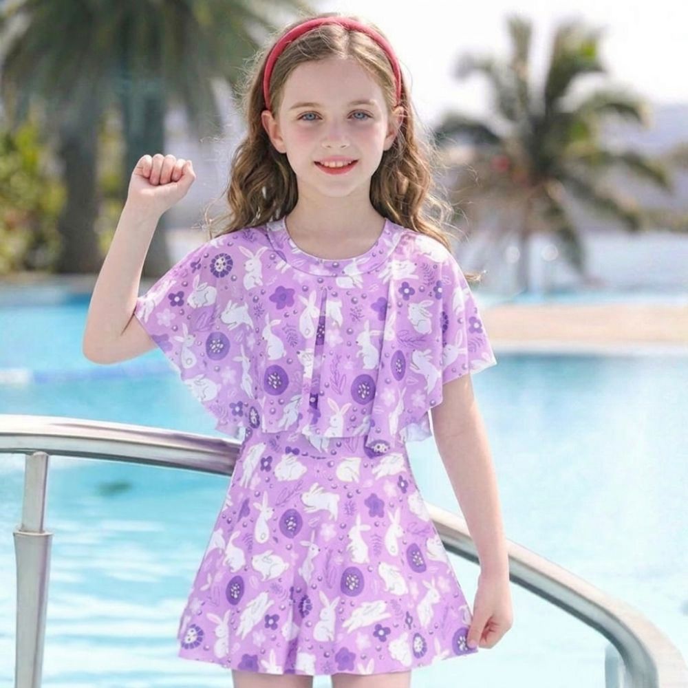 Set with Girls' Swim Design for Beach and Pool with Skirt and Comfortable Fit