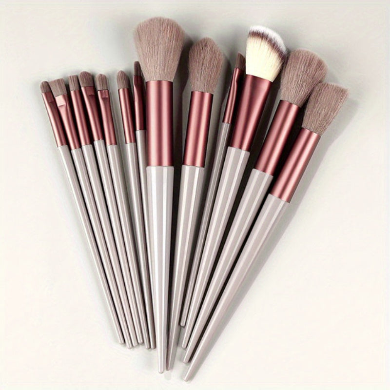 Brush with Fluffé Makeup Set for a Perfect Gift for Mother's Day