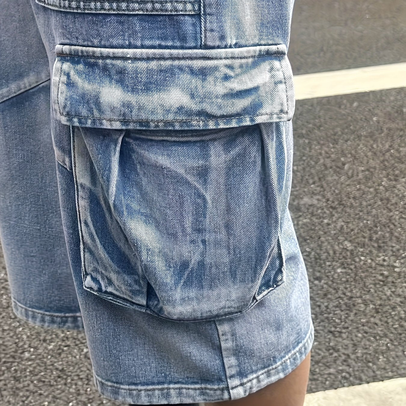 Casual Men's Denim Cargo Shorts for Robust and Practical for Daily Use