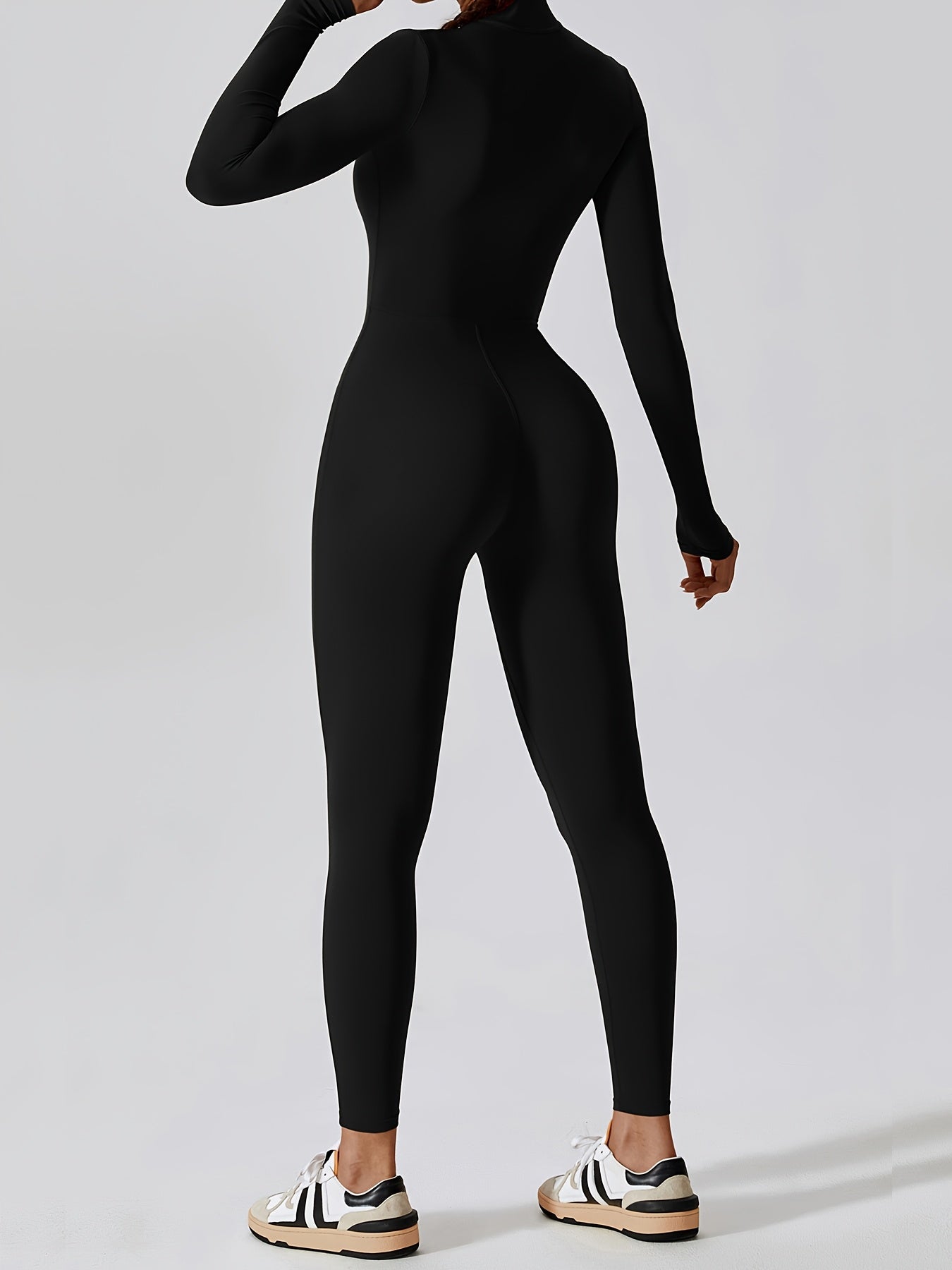 Slim Fit Yoga Jumpsuit for Comfortable and Stylish Activewear