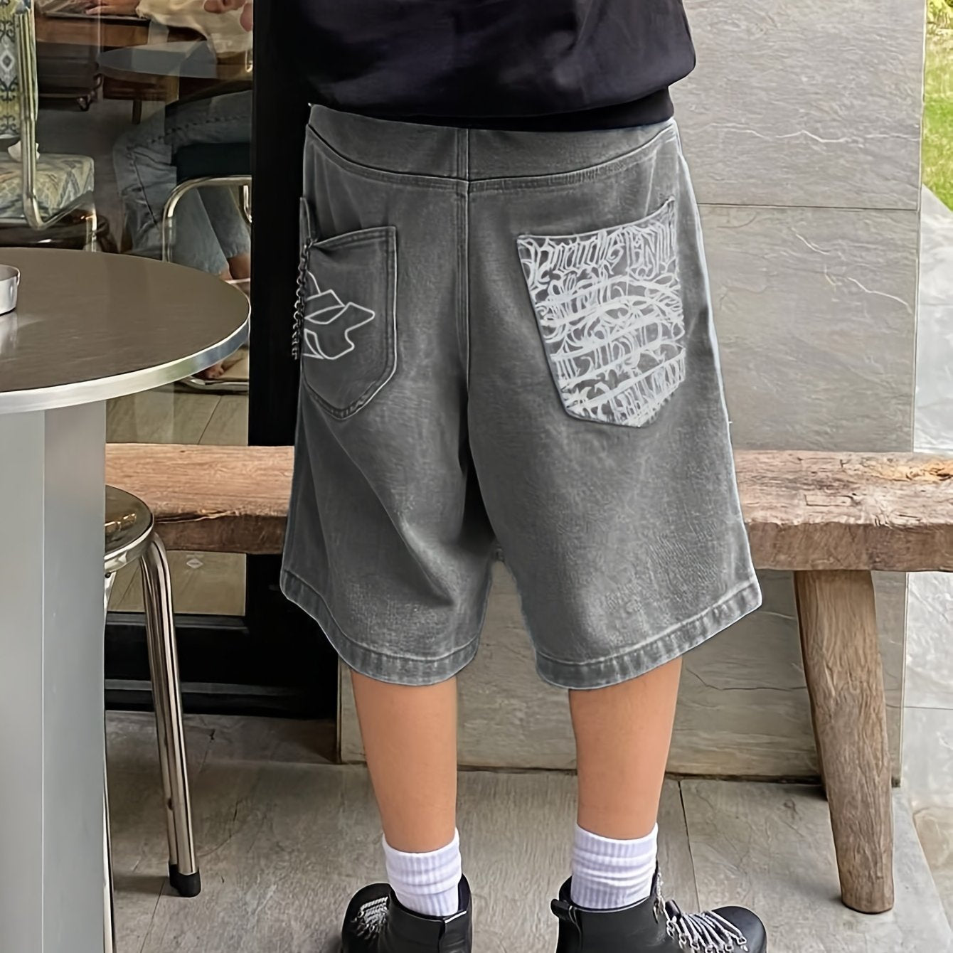 Casual Bermuda Denim Shorts for Loose Fit with Stylish Floral Embroidery