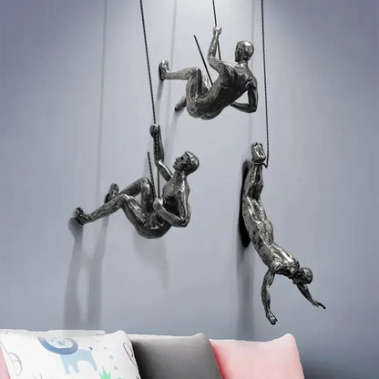Set with Decorative Climbing Figures Wall Sculpture Design for Modern Wall Decoration