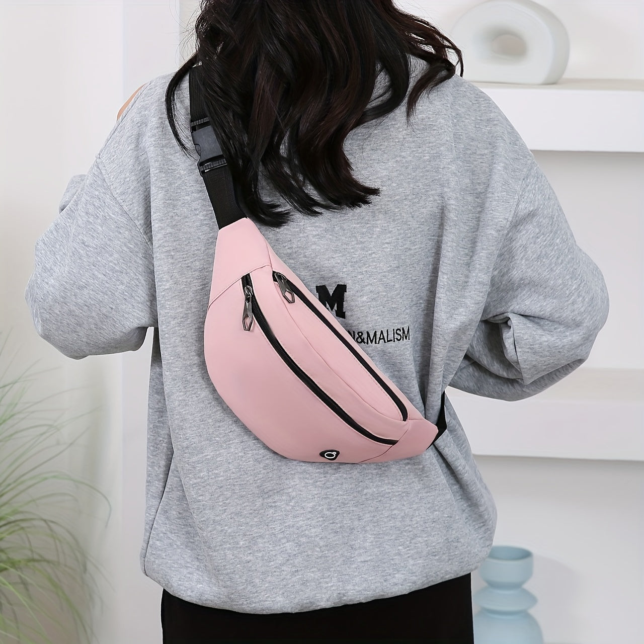 Bag with Sporty Bum Design for Women with Multiple Pockets and Adjustable Strap