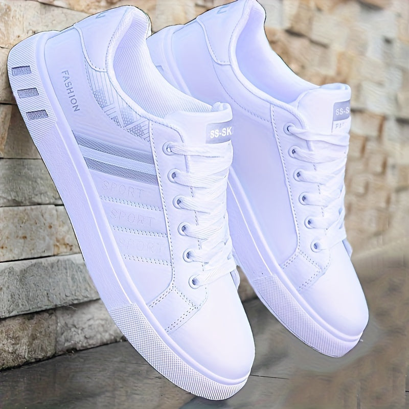 Sneakers with Lace-Up Design for Men with Striped Design and Excellent Grip