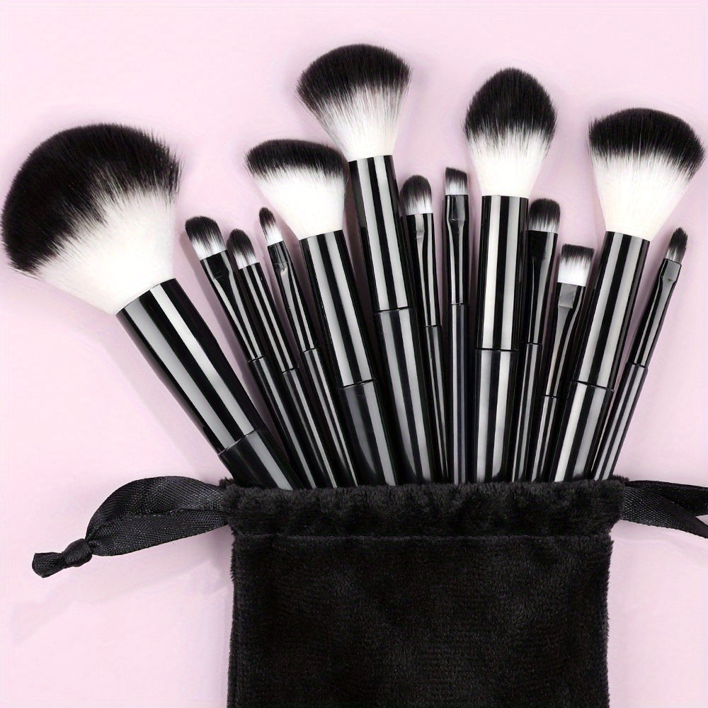 Brush with Fluffé Makeup Set for a Perfect Gift for Mother's Day