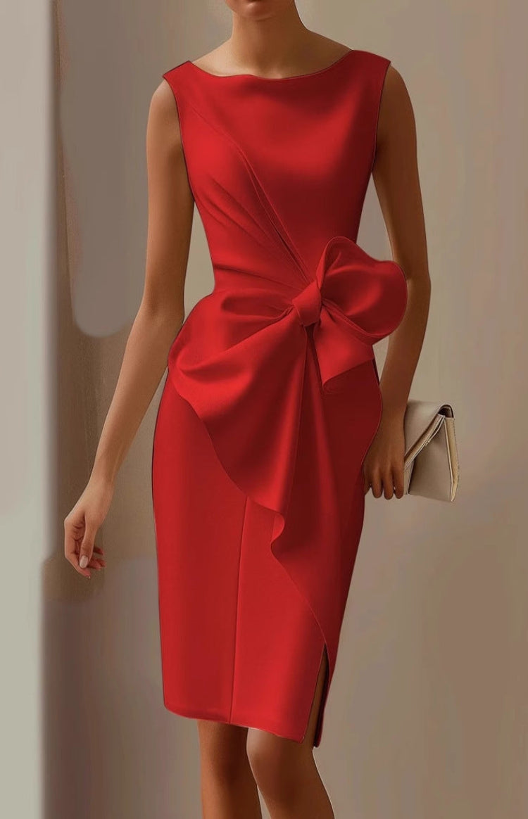 Elegant Ladies' Cocktail Dress with Bow Detail and Fitted Silhouette