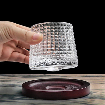 Glasses with Rotating Crystal Whiskey Geometric Design