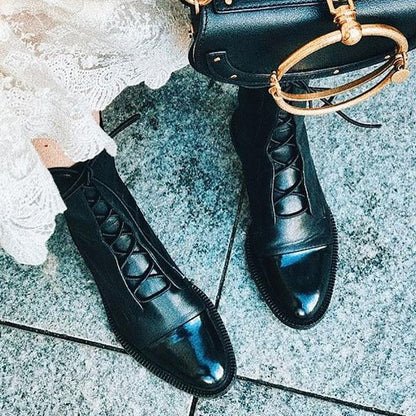 Boots with Ladies' Leather Ankle Lace-Up for Timeless and Comfortable