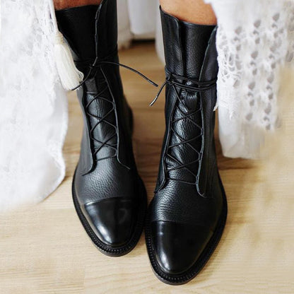 Boots with Ladies' Leather Ankle Lace-Up for Timeless and Comfortable