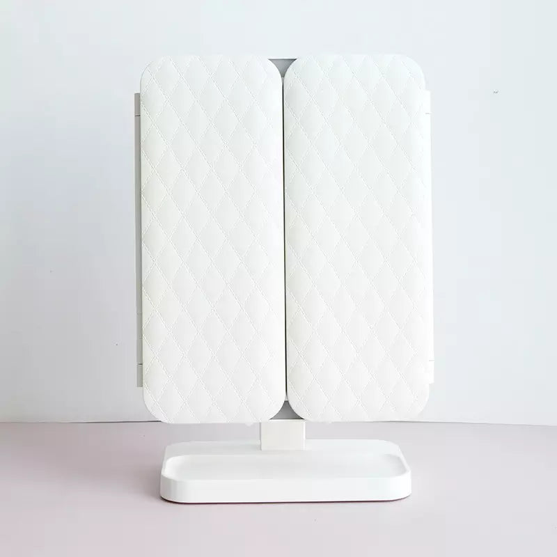 Mirror with Lumière Makeup LED Lighting for Adjustable Magnification and Stylish Storage