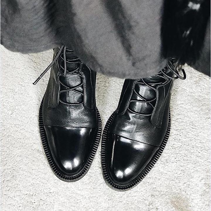 Boots with Ladies' Leather Ankle Lace-Up for Timeless and Comfortable