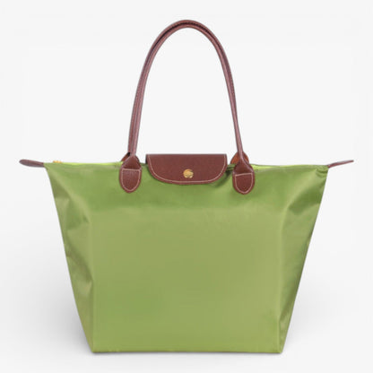 Women’s Handbag with Zip with Spacious Shoulder Bag with Stylish Design