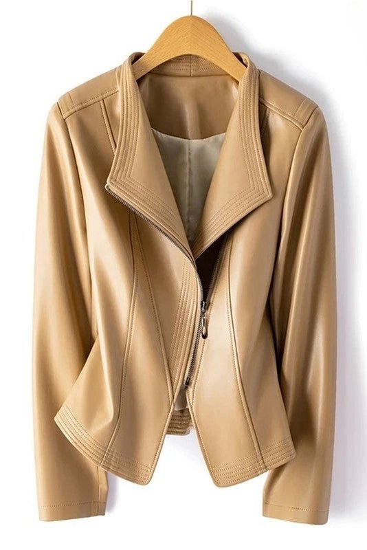 Stylish Ladies' Jacket with Modern Cut for an Elegant and Confident Look