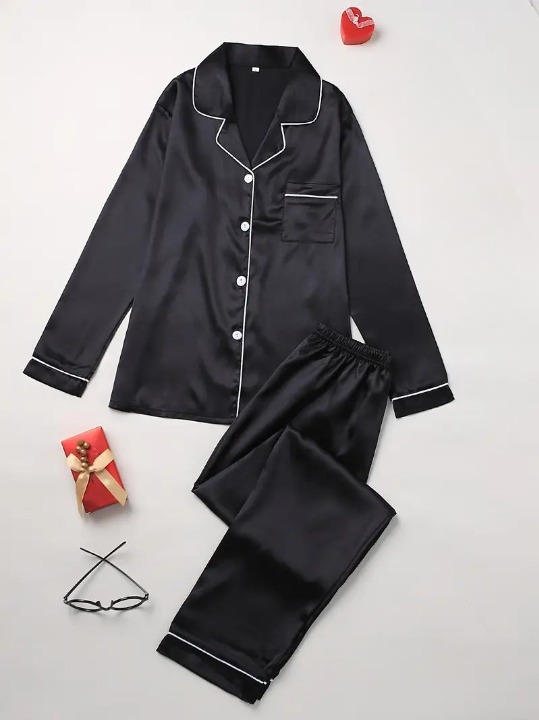 Set with Ladies Satin Pyjama Soft Shine and Comfortable Fit