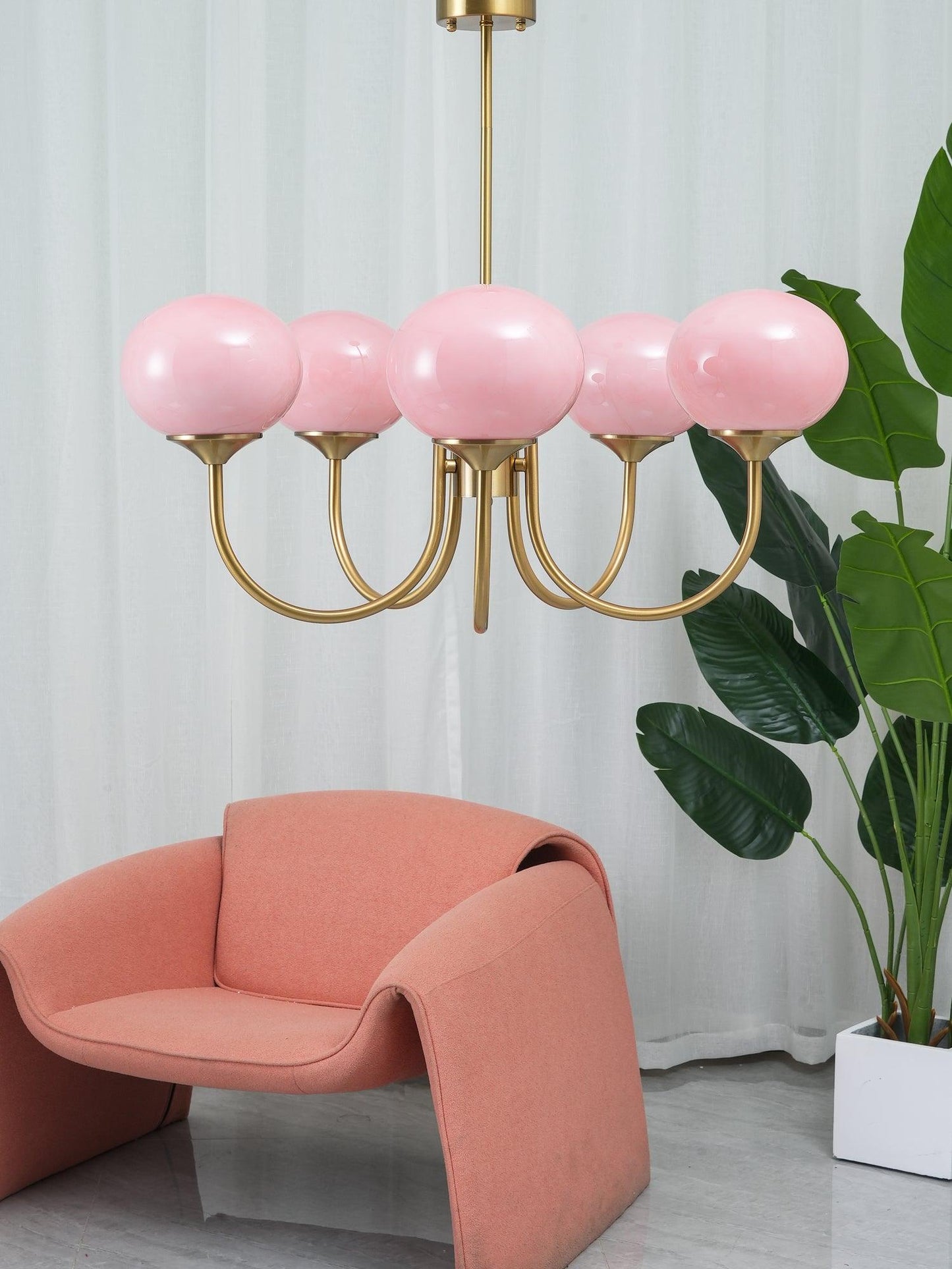 Light with Elegant Circle Pendant Lamp for a Subtle Addition to Any Interior