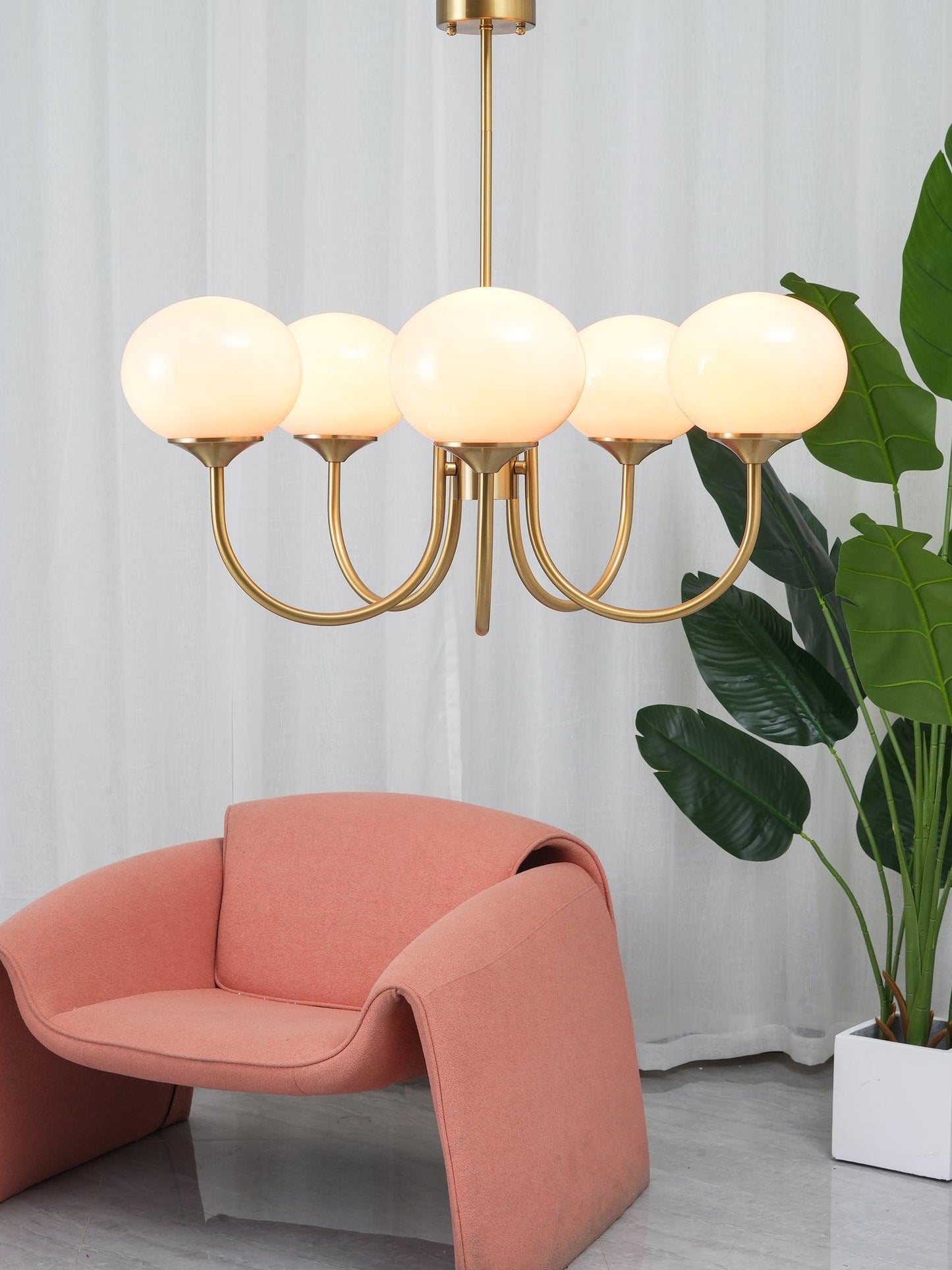 Light with Elegant Circle Pendant Lamp for a Subtle Addition to Any Interior