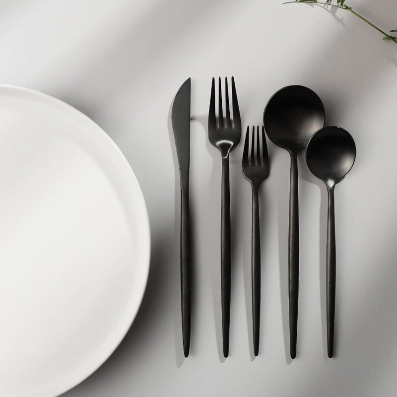 Set Aurora Cutlery for Minimalistic, Modern and Timeless