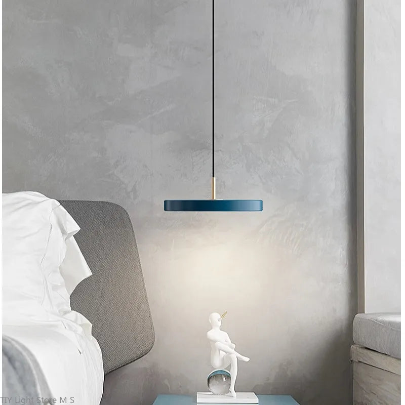 Light with Scandinavian Pendant Lamp with Warm and Minimalist Design