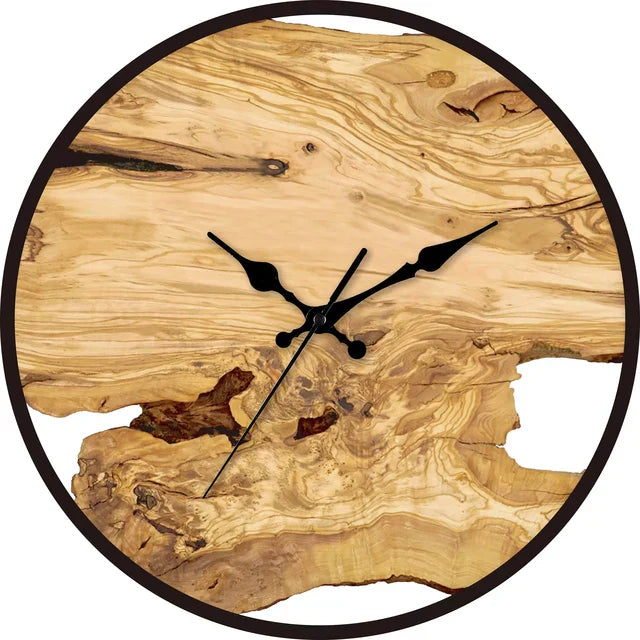 Clock Wooden Design Wall for Natural Calm and Timeless Character
