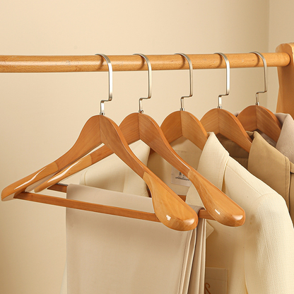 Wooden Hangers for Neatly Hanging and Maintaining the Shape of Clothes