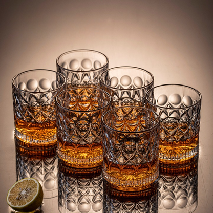 Crystal Whisky Glass for Stylish Serving and Optimal Tasting Experience