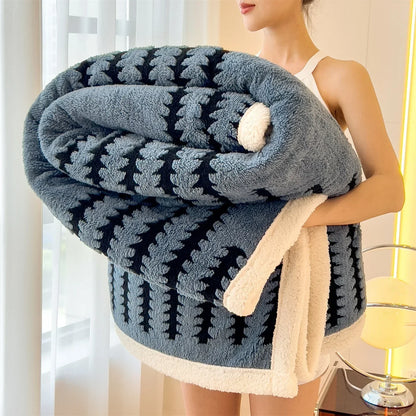 Reversible Throw with Geometric Pattern and Sherpa Fleece for Soft, Warm and Decorative